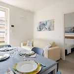 Apartman Teatrino, A 300 M Dal Mare Con Giardino In Centro, 5 Terre *
