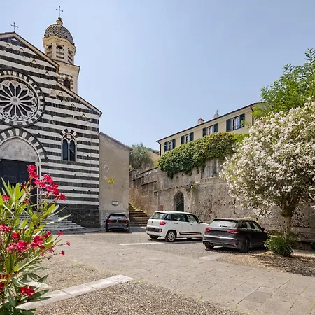 Appartamento Teatrino 1, A 200 M Dal Mare Con Giardino In Centro, 5 Terre *