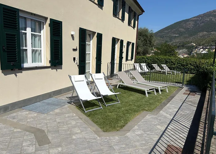 Apartman Teatrino, A 200 M Dal Mare Con Giardino In Centro, 5 Terre *