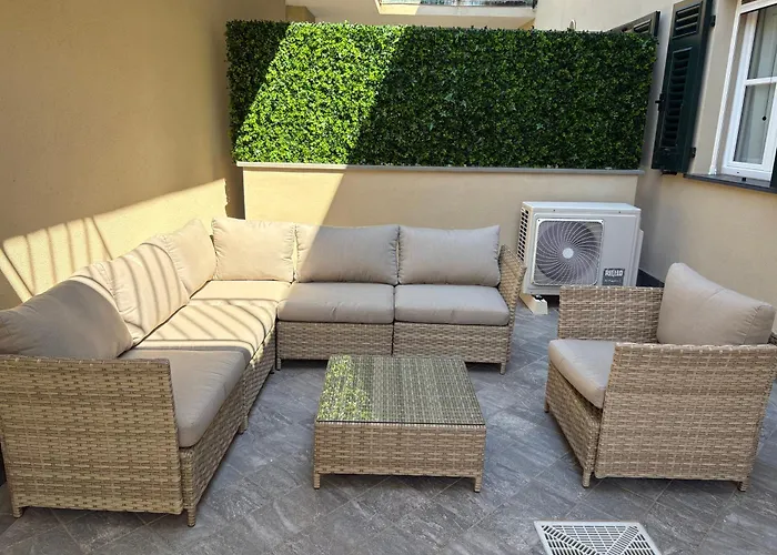 Teatrino, A 200 M Dal Mare Con Giardino In Centro, 5 Terre